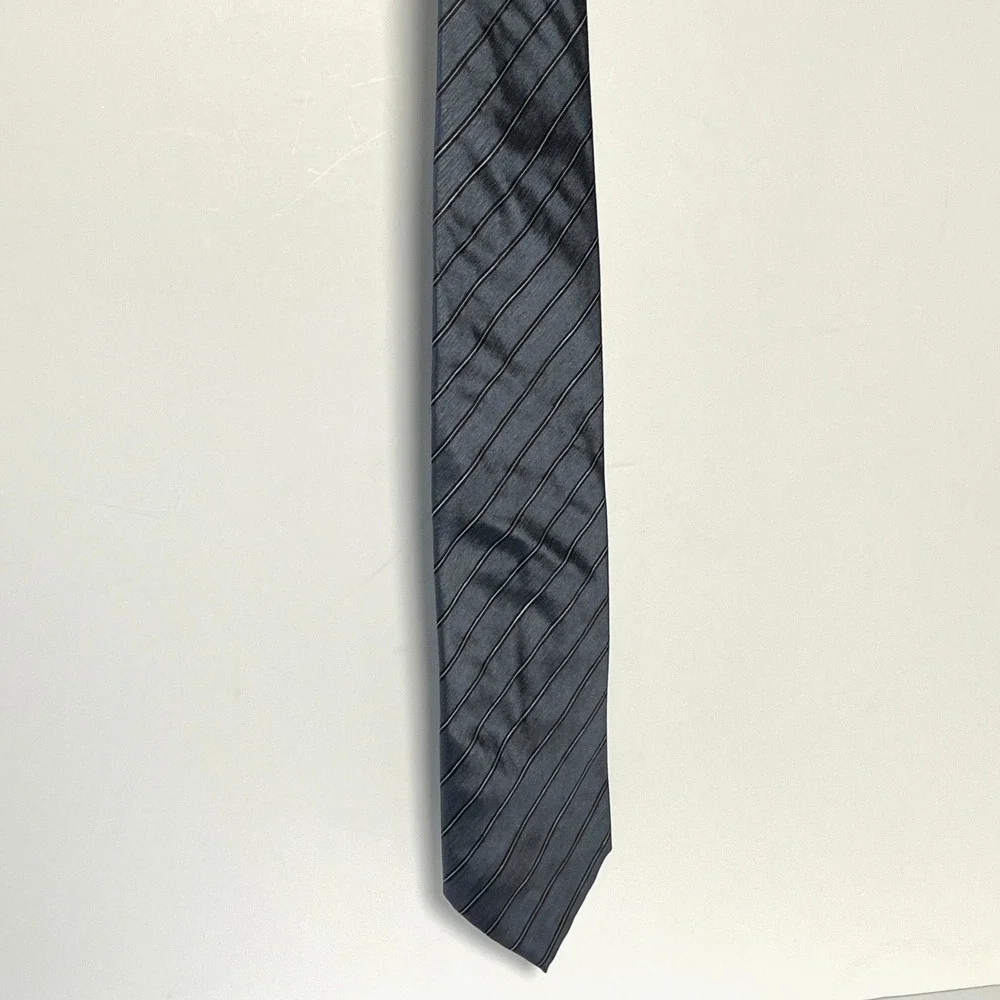 Armani‎ Collezioni Tie Gray Striped Silk Linen Blend Made in Italy Sateen Finish